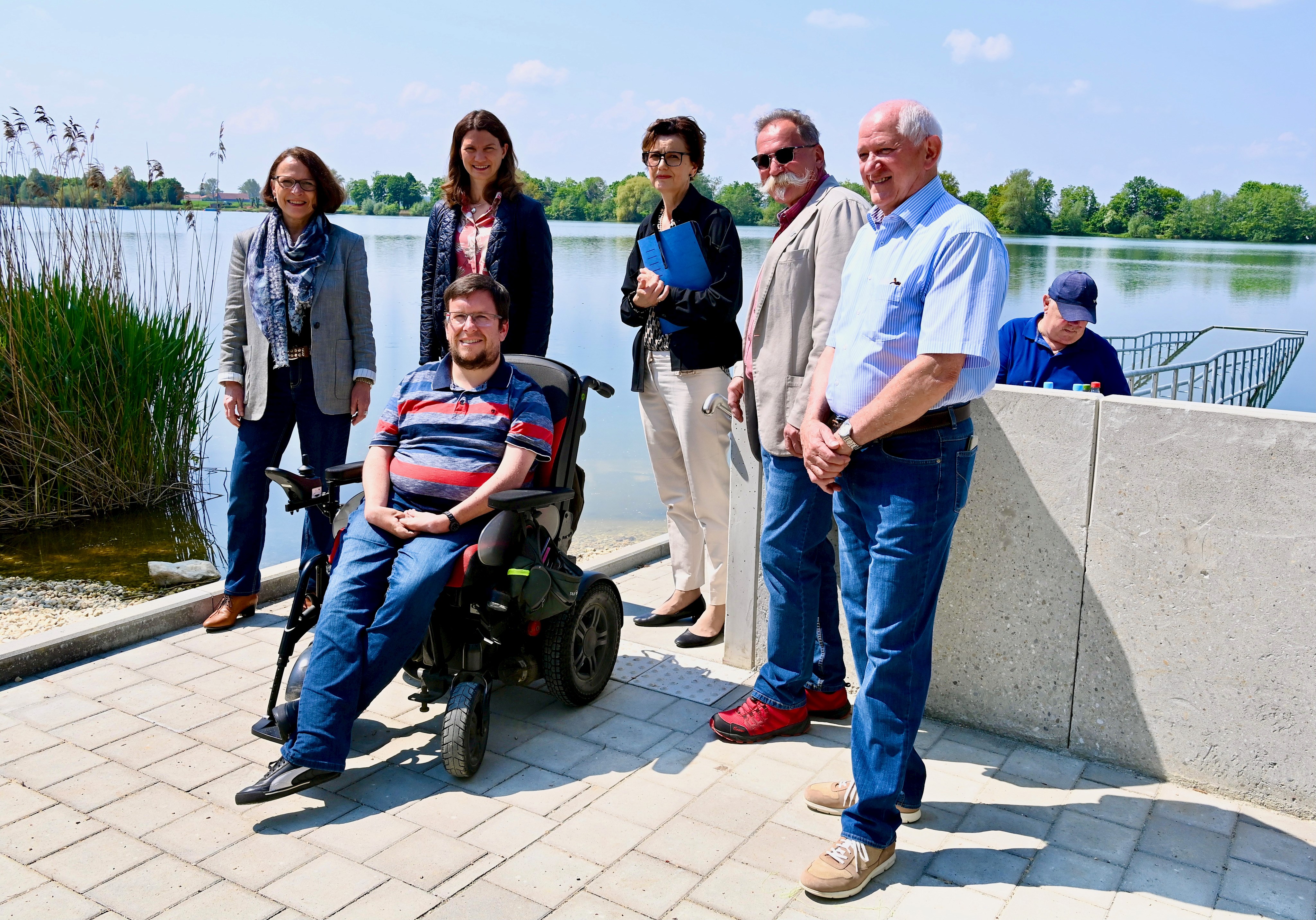 Einweihung barrierefreier Steg - Gruppenbild